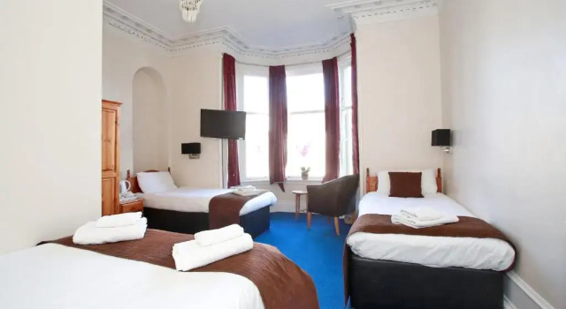 Семейный номер Standard CitiHouse Aberdeen West End