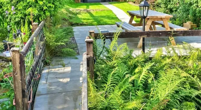 Коттедж Cottage in Snowdonia With Hot Tub & Views