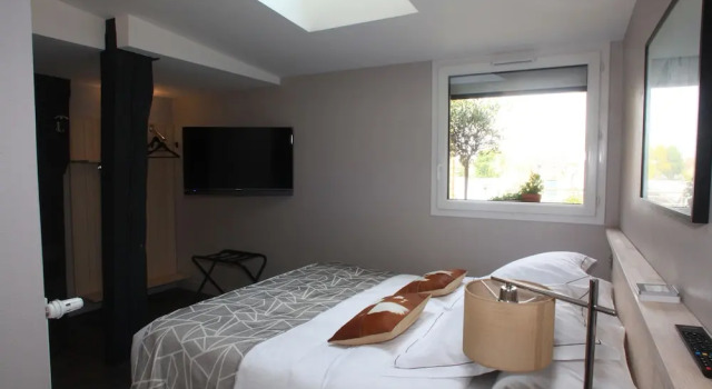 Номер Comfort LOGIS Hotel-Restaurant Le Relais dAligre