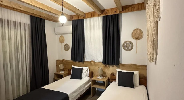 Двухместный номер Comfort с балконом Faralya Misafir Evi