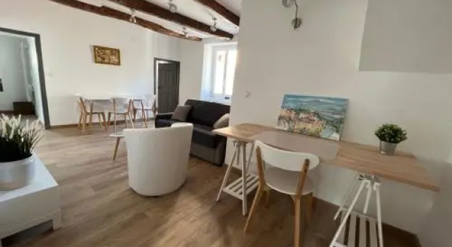 L'orbitelle, Rezervovat Hotel Entrevaux 
