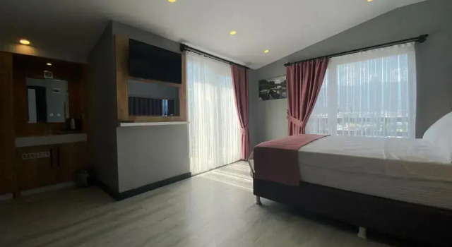Люкс Lopera Deluxe Hotel