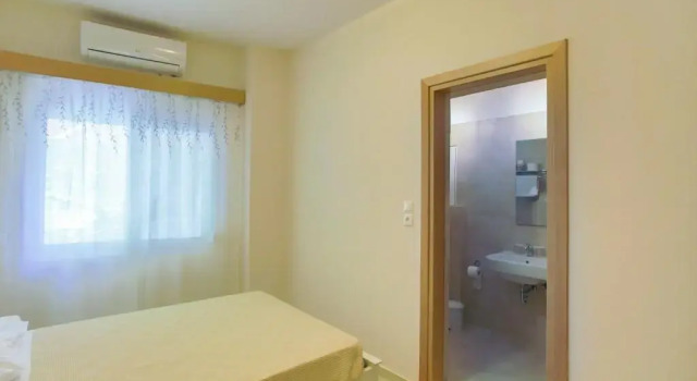Одноместный номер Standard Цокольный этаж International Hotel