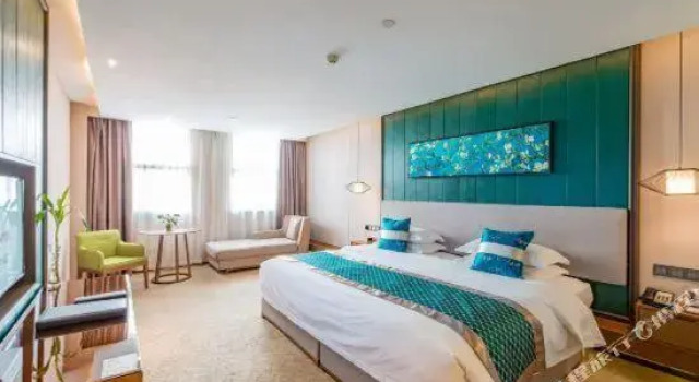 Двухместный люкс Executive с видом на улицу Rezen Hotel Wuxi Cuizhuyuan