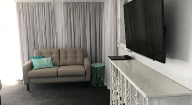 Двухместный номер Standard с видом на воду Araluen Motor Lodge