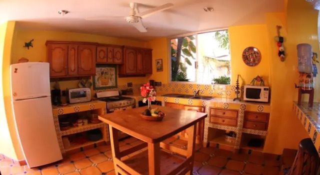 Коттедж Hotel Villa Tropical