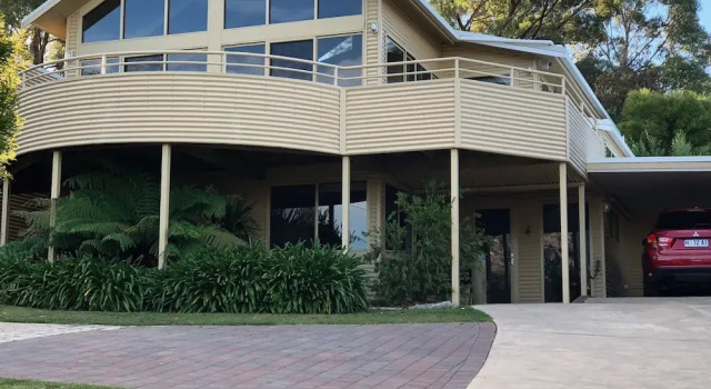 Freycinet Beach House