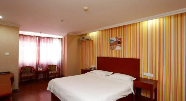 GreenTree Inn Tangshan Haigang Development Zone Jingtang Harbor Express Hotel, Book Hotel Wangtan Hebei