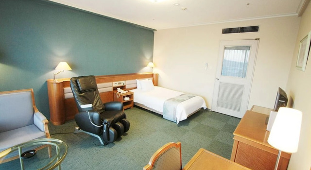 Одноместный номер Standard с балконом Sendai Hills Hotel