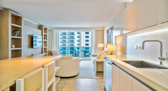 Miami Retreat 1 1 Ocean View Condo 916, Забронировать Отель Майами-Бич Miami Metropolitan Area, рядом с Boucher Brother Water Sport