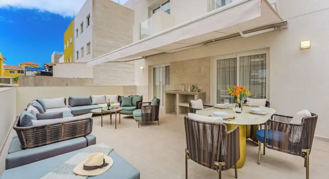 Апартаменты SeaShell Suites