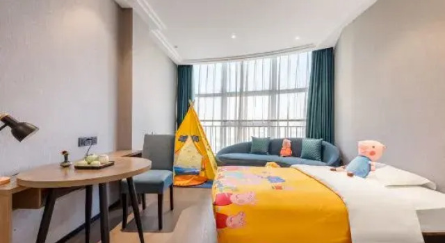 Семейный тент Zhangjiagang City Yahood Selected Hotel