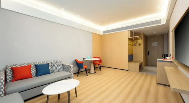 Двухместный люкс с видом на город Holiday Inn Express Nanjing Xianmen by IHG