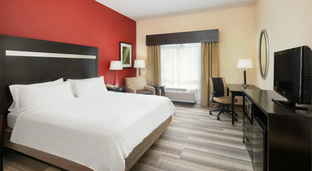 Двухместный номер Standard Holiday Inn Express & Suites I-26 & Us 29 At Westgate Mall by IHG