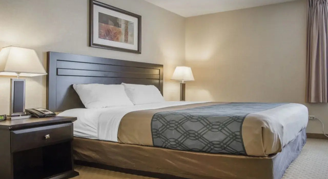 Econo Lodge Winnipeg