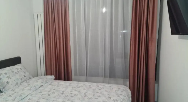 Teo Dem Rădulescu -Strand, Rezerwuj Apartament Hotele w Carpathians - Romania z parkingiem, Parking
