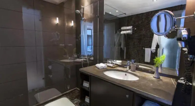 Двухместный номер Executive с видом на море Mövenpick Hotel Gammarth Tunis