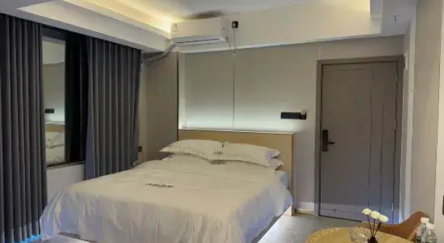 Fanxi Audio-Visual Boutique Stay (Wuyue Plaza)