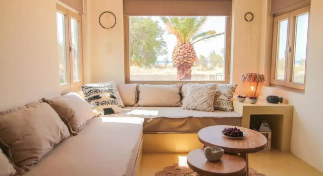 4Twaves beach house - BeachFront in Agios Ioannis