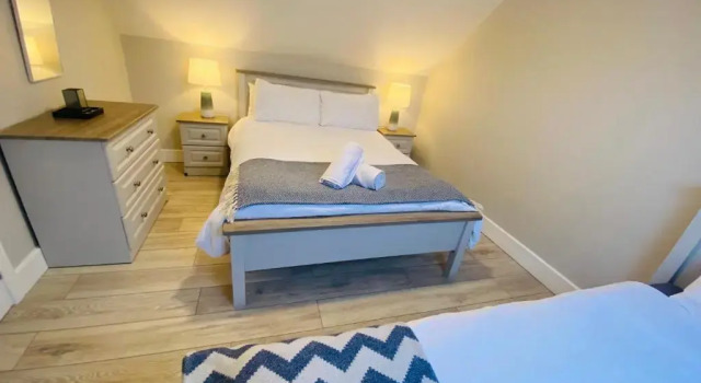 Коттедж Beside the sea & minutes from Cliffs-Clahane Shore Lodge