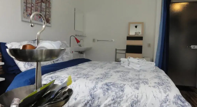 Bed and Breakfast Amsterdam West