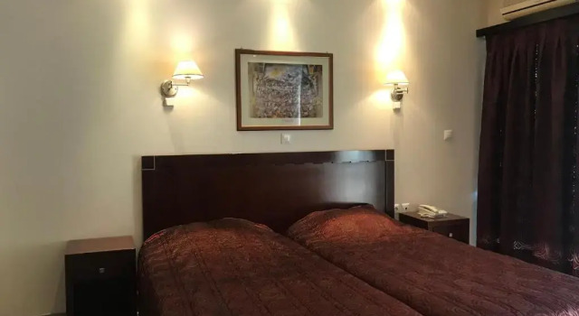 Двухместный номер Standard Plaza Hotel
