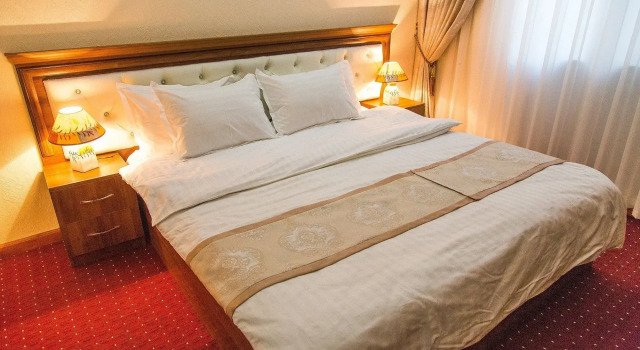 Grand ART, Prenota Hotel Hotel a Taskent con piscina, Piscina