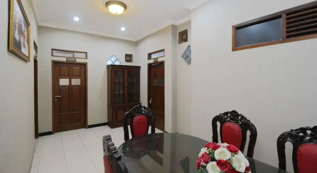 Airy Syariah Buah Batu Sanggar Kencana Satu 14 Bandung, Rezervasyon Otel Bandung Kidul Bandung