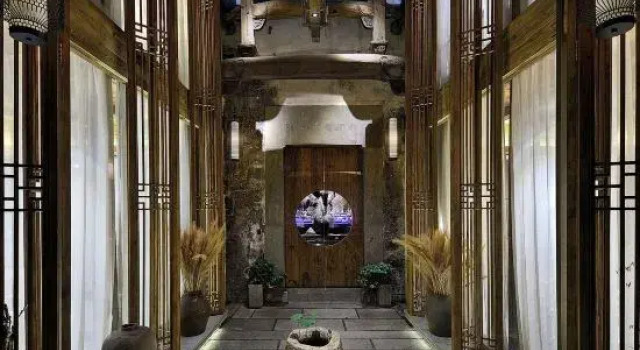 Sansheng Yizhai Hostel, Rezerwuj Hostel Hotele w Hangzhou z basenem, Basen