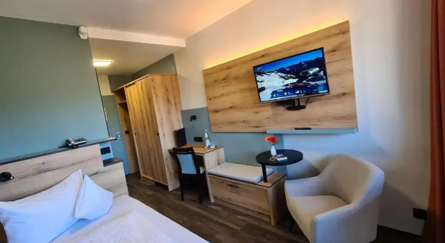 Одноместный номер Standard с видом на горы AURA-HOTEL Saulgrub