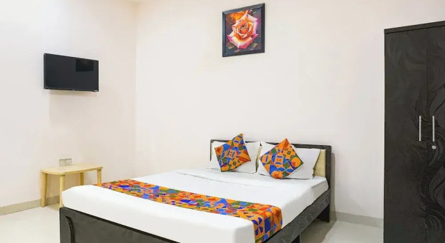 Номер Deluxe Fabhotel Rachana Residency