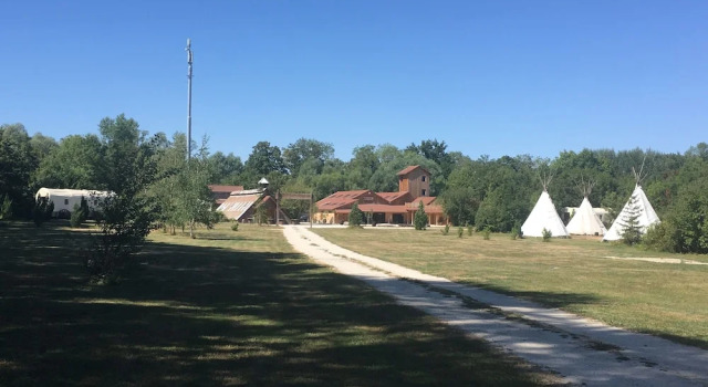 Номер Standard Western City
