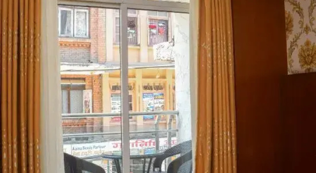 Полулюкс Hotel Simal