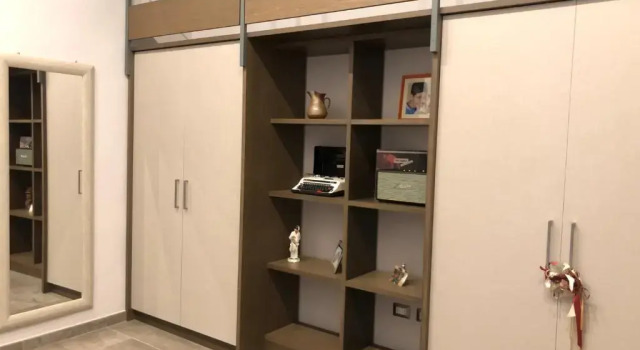 FORIA 58 APARTAMENTS, Забронировать Отель Отели Неаполя с парковкой, рядом с Ospedale degli Incurabili, Парковка