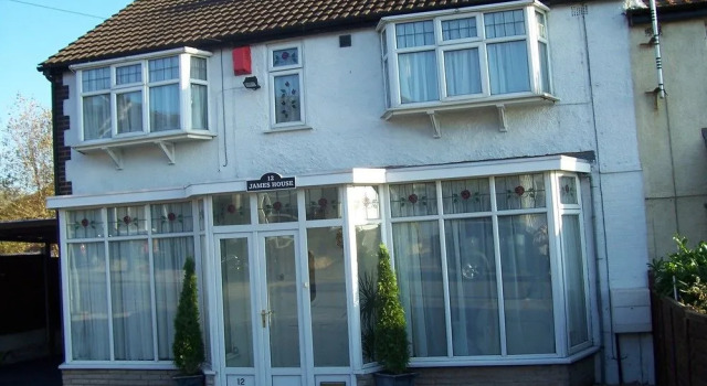 James Guest House, Забронировать Гостевой дом Гостевые дома Уорикшир, Гостевой дом