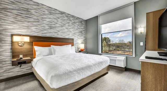 Люкс Home2 Suites by Hilton Raleigh West Lenovo Center