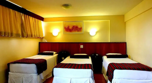 Трёхместный номер Standard Hotel Nacional Inn Curitiba Estação Shopping