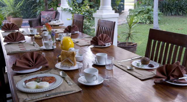 York Lodge, Book Hotel 3-Star Hotels in Harare, 3*
