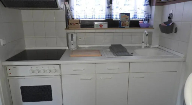 Ferienhaus Eifelschätzchen am Kronenburger See, Забронировать Апартаменты/квартира Отели Далем с парковкой, Парковка