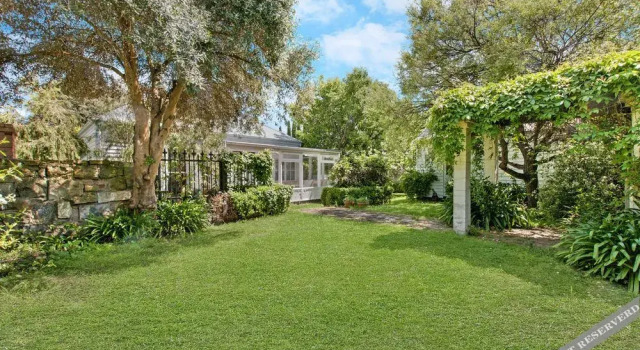 Hillingden, Book Hotel Port Fairy Victoria