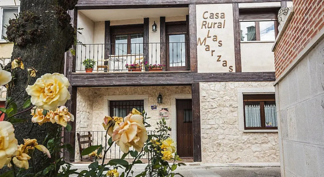 Casa Rural Las Marzas, Забронировать Отель Вильянуэва-де-Гумьель Кастилия и Леон