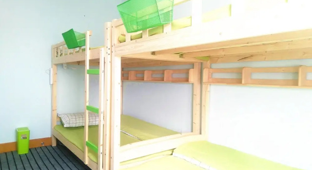 Downtown Center Youth Hostel, Boek Hostel Hotels in Yunnan met parkeren, Parkeren