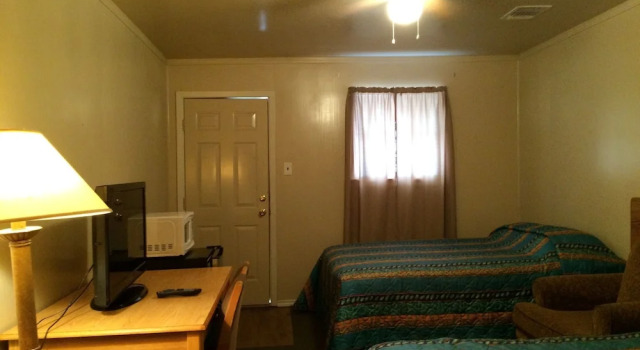 Четырёхместный номер Standard Stockman Motel