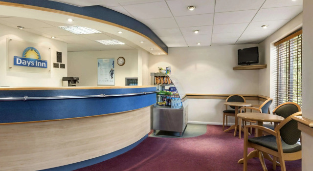 Days Inn by Wyndham Michaelwood M5, 预订 酒店 Berkeley 格洛斯特郡