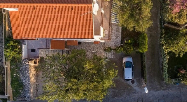 Petra - 50 m From Pebble Beach - A1-gornji