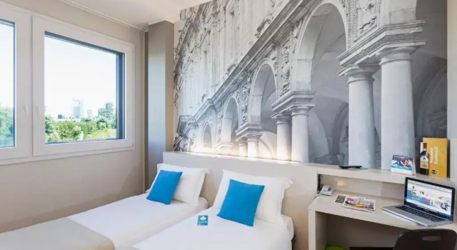 Двухместный номер для гостей с ограниченными возможностями B&B Hotel Milano Cenisio Garibaldi