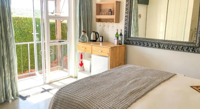 Двухместный номер Standard с видом на горы Seeplaas Guesthouse