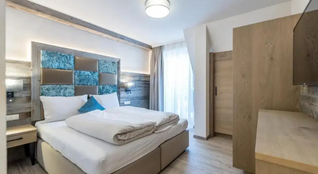 Appartementhaus Gaislachkogel, Rezerwuj Hotel Hotele w Tyrol z parkingiem, Parking