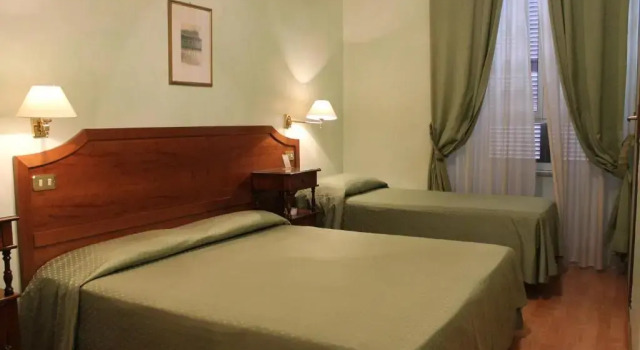 Четырёхместный номер Hotel Fiori