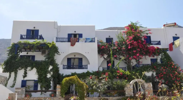 Студия Nostos Studios